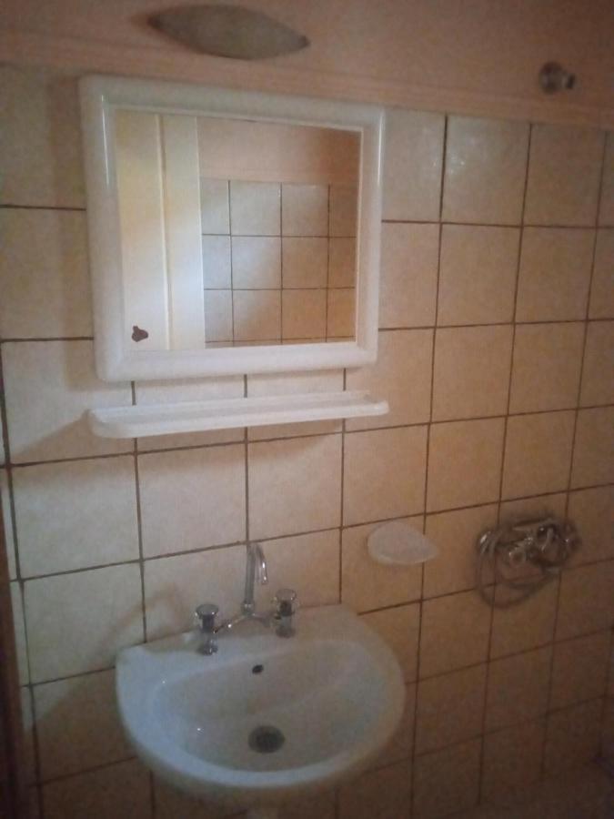 Thiamis Guesthouse Doliana Exterior foto