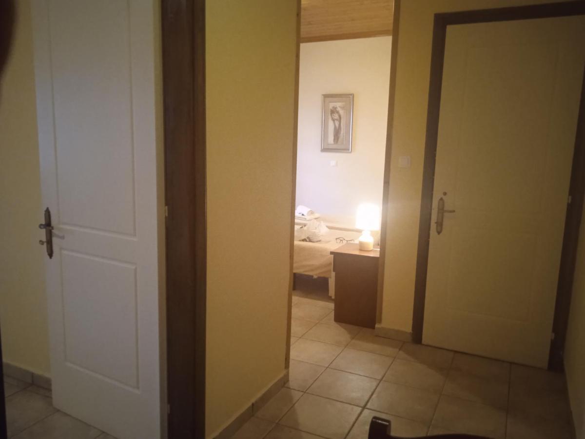 Thiamis Guesthouse Doliana Exterior foto