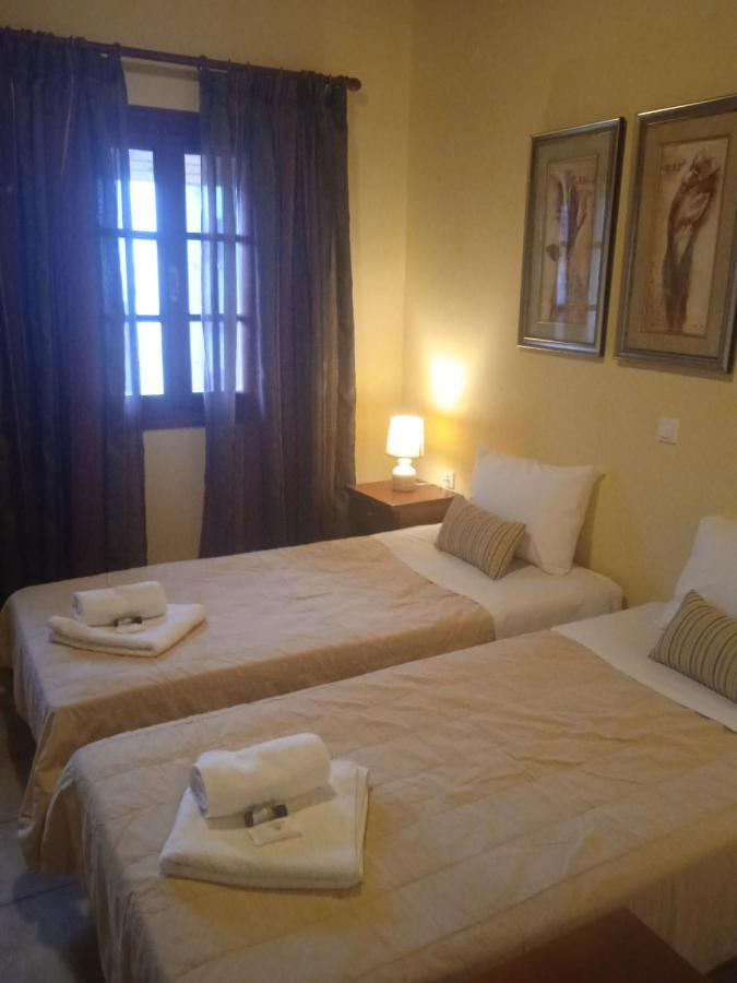 Thiamis Guesthouse Doliana Exterior foto