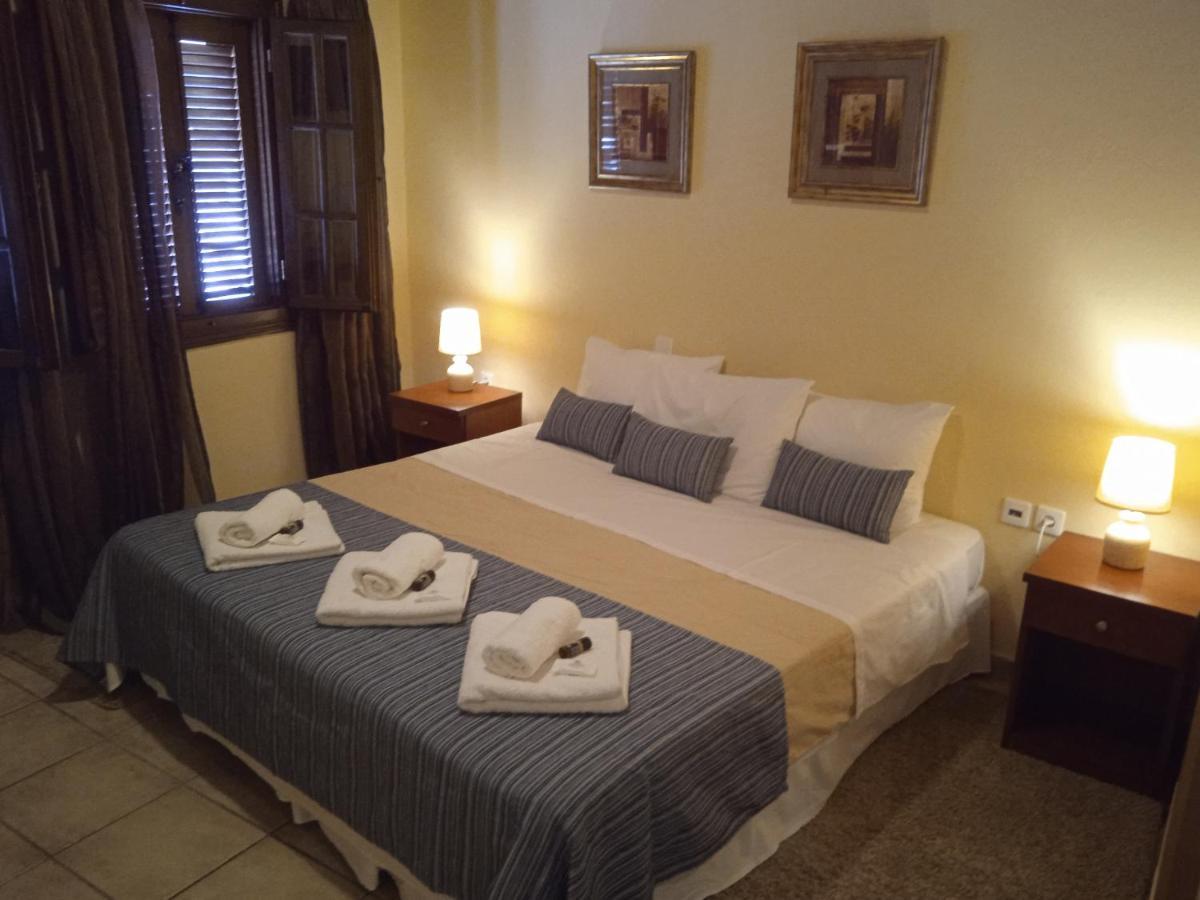 Thiamis Guesthouse Doliana Exterior foto