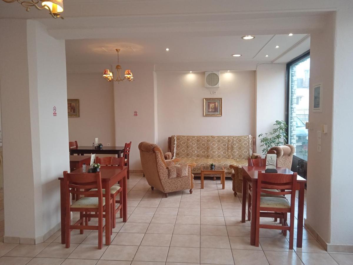 Thiamis Guesthouse Doliana Exterior foto