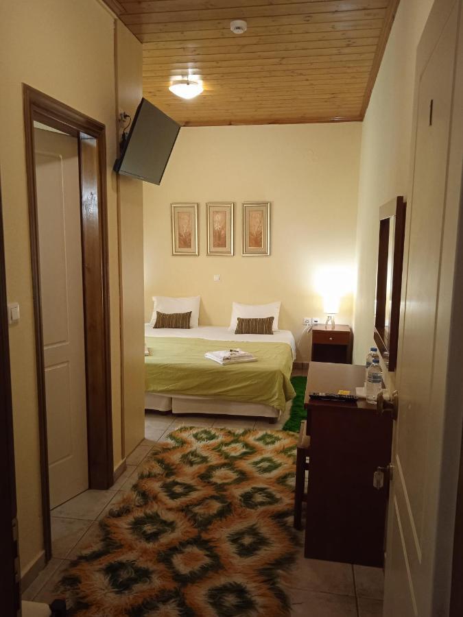 Thiamis Guesthouse Doliana Exterior foto
