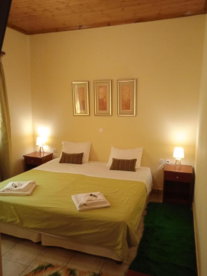 Thiamis Guesthouse Doliana Exterior foto