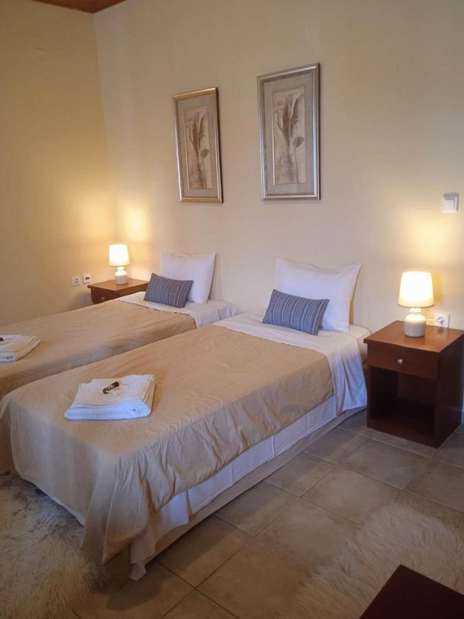 Thiamis Guesthouse Doliana Exterior foto